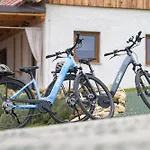 Dom wakacyjny Glamping Podgoro - *