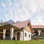 Dom wakacyjny Glamping Podgoro - *