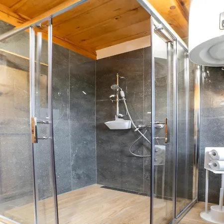 بيت للعطل Glamping Podgoro With Private Hot Tube - Rogatec *